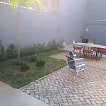 Mi Casa Su Casa