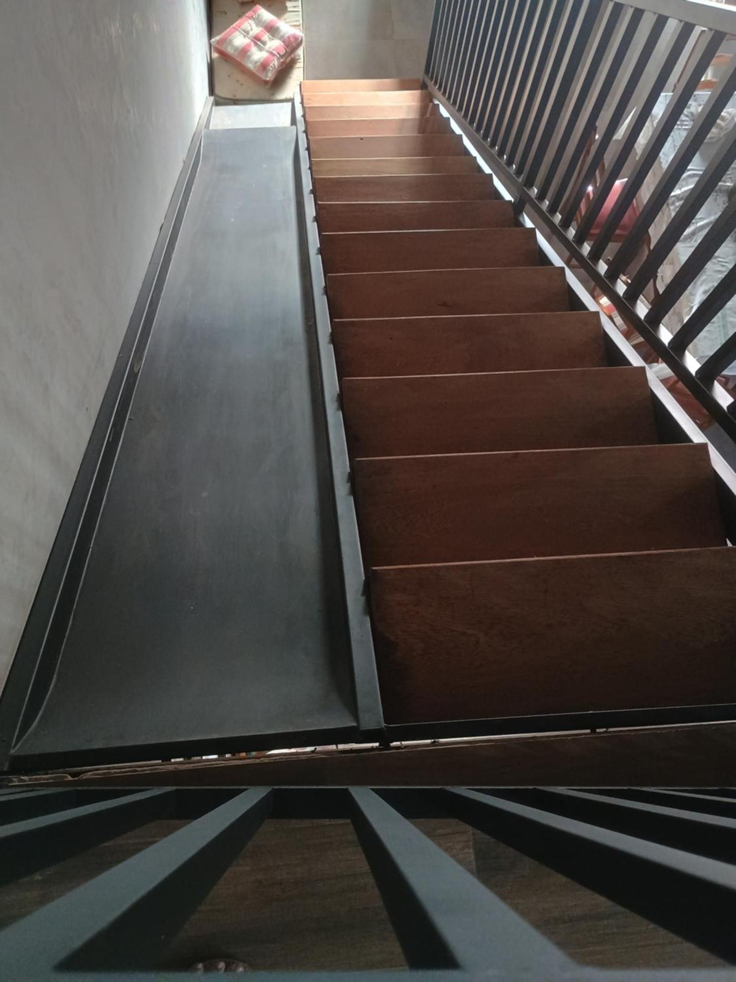 Mi Casa Su Casa *