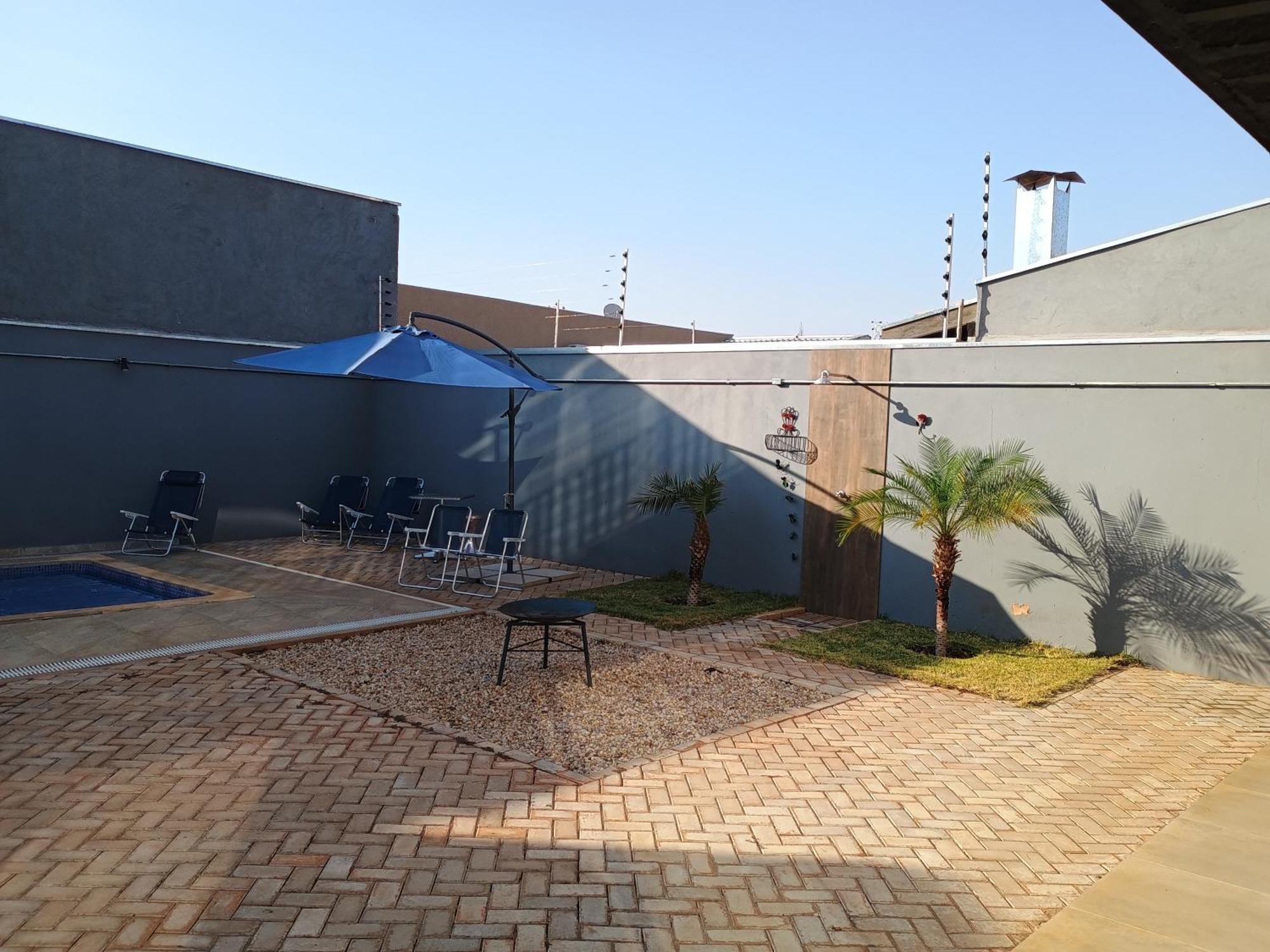 Mi Casa Su Casa